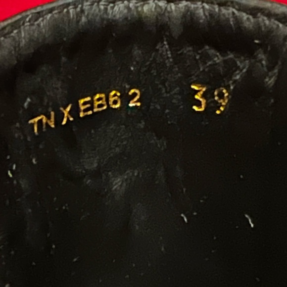 VALENTINO CHELSEA LUG BOOTS - Picture 6 of 7